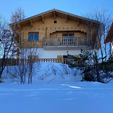 Chalet De L'entasse N°9 *